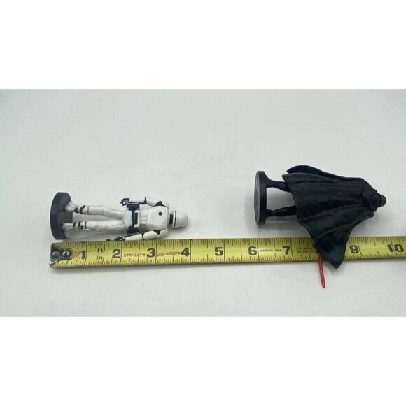 Star Wars Action Figure Lot of 2 Treadspeeder & Supreme Leader Kylo Ren Lucas - Picture 7 of 11